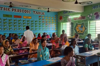 1120 men and women participated in the basic and assessment examination under the Ullas Navbharat Literacy Programme