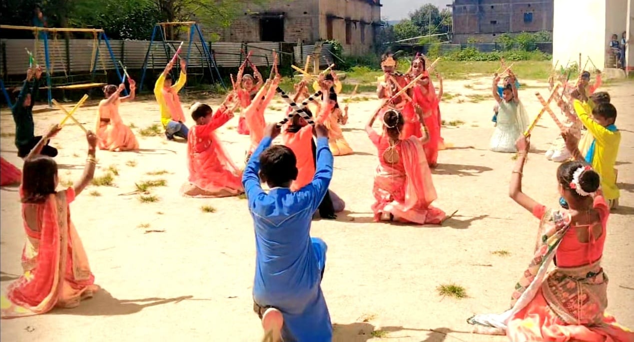 A grand Dandiya festival was organised at RD Public School Koshma