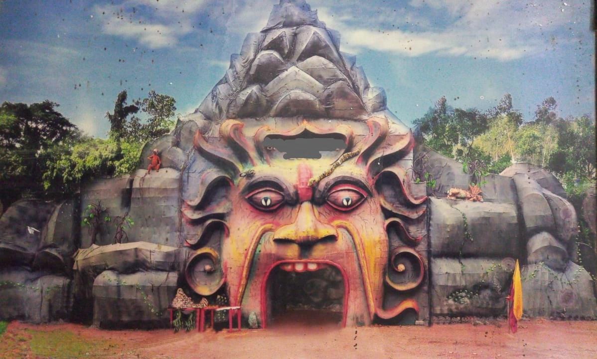 बहरागोड़ा के मानुषमुड़िया में बना है अनोखी आकर्षित पूजा पांडाल 1 A unique and attractive puja pandal has been built in Manushmudia of Baharagora