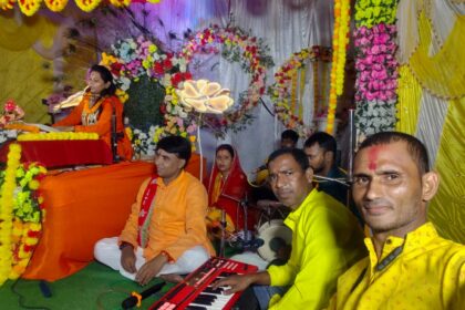 Crowds of devotees gathered at Mordiha Bhagwat Katha