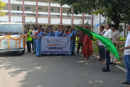 Dedicated dustbins and special tipper vehicles for puja pandals were flagged off