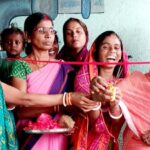 Panchayat Samiti member Sunita Devi inaugurated Saksham Anganwadi Centre by cutting the ribbon