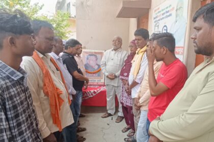 031e34a5 e4bd 4fa7 b2ed 01f0b000bbd8This was the death anniversary of labour leader late Saqib Khan