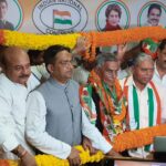 Former MLA Umashankar Akela returns home joins Congress with thousands of supporters receives historic welcome in Ranchi