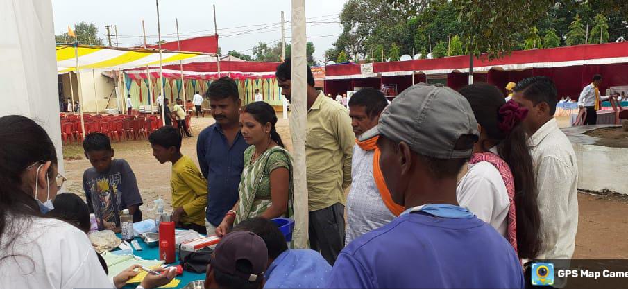 हजारीबाग डेंटल काॅलेज एवं मिशन होस्पिटल द्वारा गौशाला में गोपाष्टमी मेला में लगाया गया निशुल्क स्वास्थ्य शिविर 1 Hazaribagh Dental College and Mission Hospital organised a free health camp at the cowshed during the Gopashtami fair