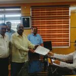 Members of Muktidham Sanstha Ramgarh submitted an application to the Deputy Commissioner Ramgarh for construction of Chhat Dhat on the banks of Damodar