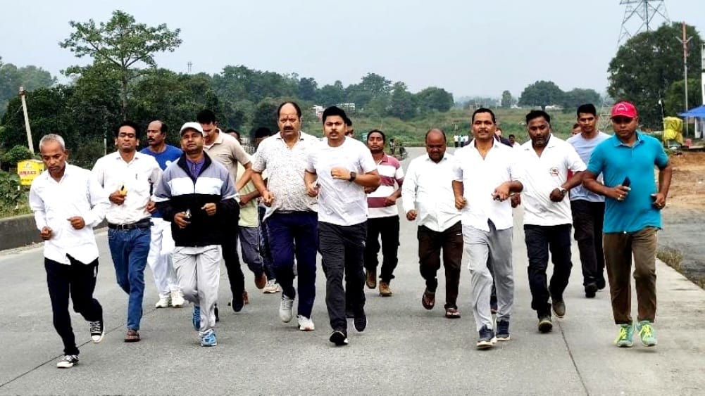 Run for Unity race organised in Barkatha on the 150th birth anniversary of Sardar Vallabhbhai Patel