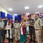 Two Naxalite couples surrender in Giridih