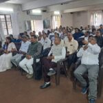 43 outstanding teachers 18 schools and 7 blocks were honoured by Sampark Foundation in Hazaribagh