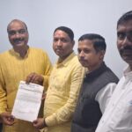 Ajay Prajapati becomes District President of Congress OBC Department Congress workers congratulate him