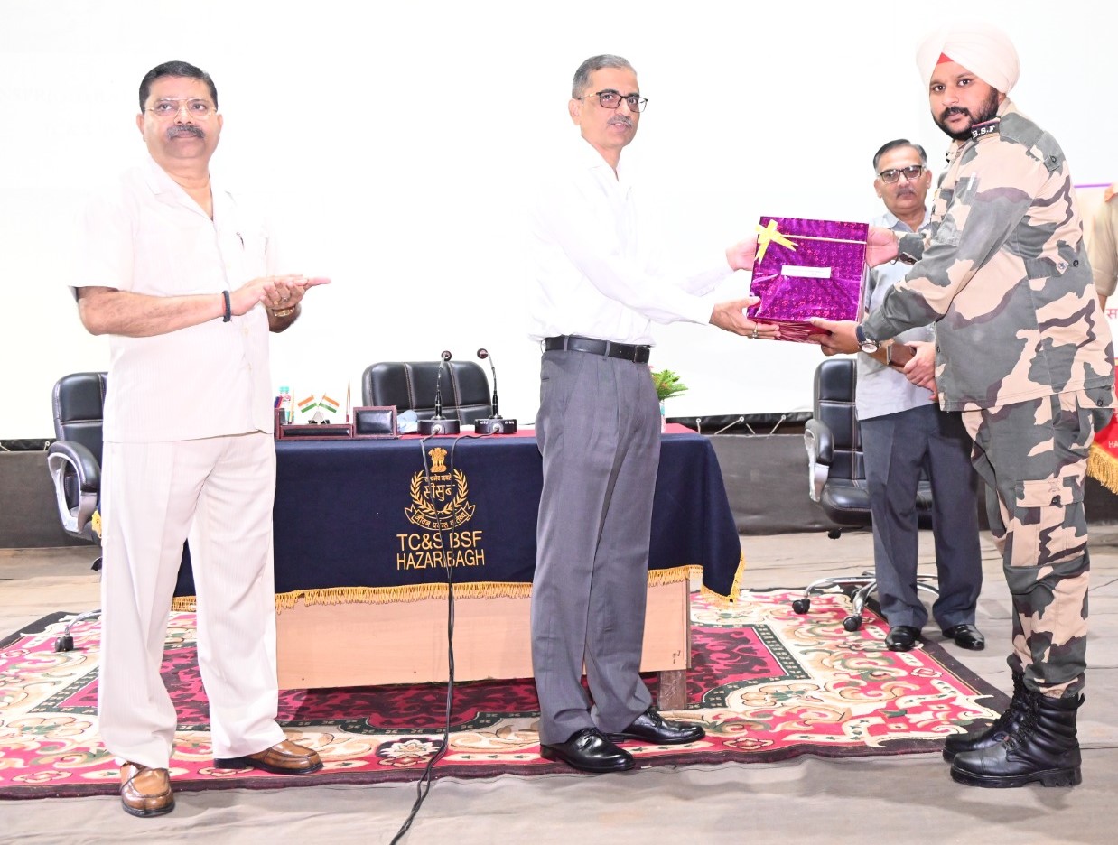 BSF Training Institute Hazaribagh celebrated Vigilance Awareness Week 2025 with Integrity Pledge and Competitions