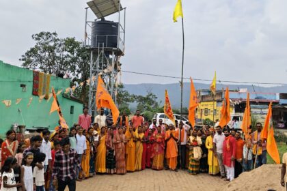 Bhoomi Pujan was performed for the construction of a grand Shiva Hanuman temple in Parevatri