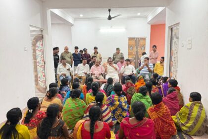 Booth committee meeting in Goraipada Mithilesh Thakur and Mangal Kalindi gave the mantra of victory