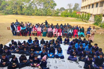 Educational tour of students of Bharathi College of Education