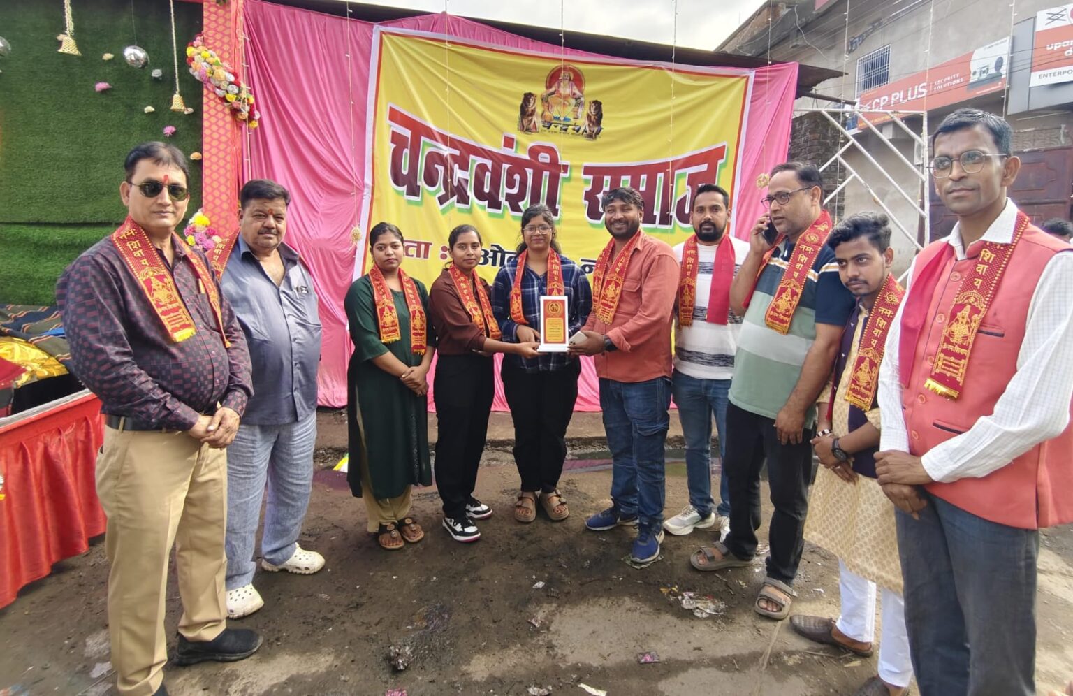 अखंड भारत के प्रथम चक्रवर्ती सम्राट महाराज जरासंध की 5228वीं जयंती पर हजारीबाग यूथ विंग को किया गया सम्मानित 1 Hazaribagh Youth Wing was honored on the 5228th birth anniversary of Maharaj Jarasandha the first Chakravarti Emperor of undivided India