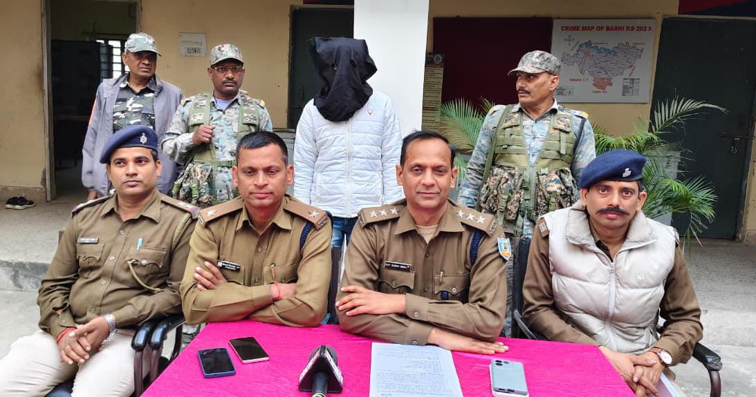 Jewellers robbery case in Barhi solved police arrested another accused