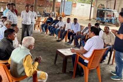 MLA Pradeep Prasad met the public discussed development and public problems