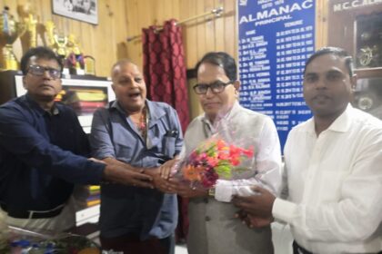 Newly appointed Principal Dr. Ranjit Kumar assumed charge at Markham College teachers extended their best wishes