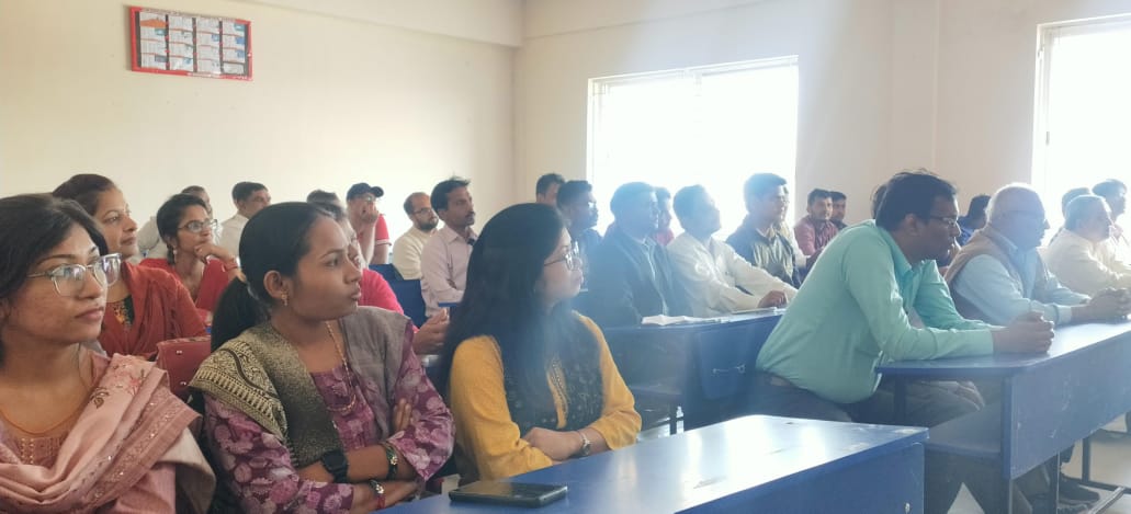 Staff Council meeting concludes at Markham College