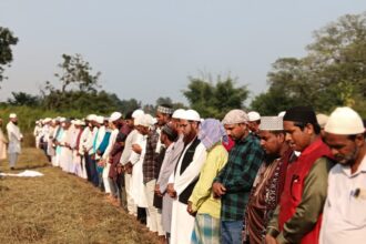 Thousands of moist eyes bid farewell retired teacher Mo Nasiruddin was laid to rest