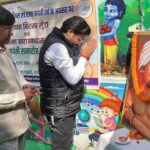 Young social worker Harsh Ajmera attended the function organized on the birth anniversary of Lord Birsa Munda and Mahatma Narayandas Grover as a guest