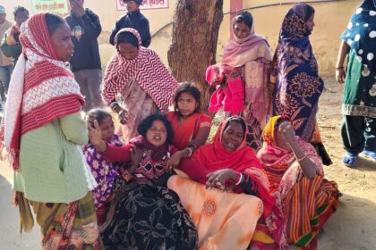 A newly married woman committed suicide by hanging herself in Barhis Zarhiya village the police detained her husband