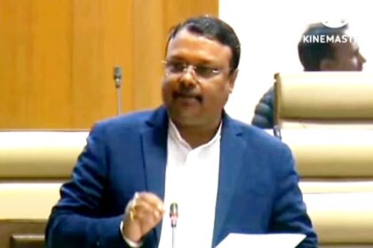 Barkatha MLA Amit Yadav raised the issue of poor road condition in the Assembly