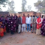 Blankets were distributed among 51 people in Birhor Colony of Khodahar Panchayat the head and the chief BDO were present