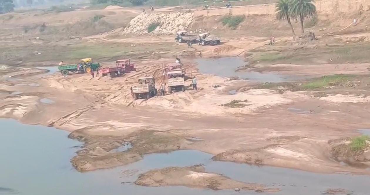 Illegal sand storage and transportation is not being curbed safe zones have been created in the storage areas Mo Kaiyum