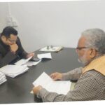 Jharkhand movement leader Iftikhar Mahmood met the Executive Magistrate regarding the electricity problem in Bermo subdivision