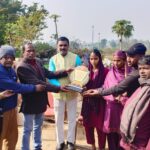 Jharpos daughter Alia Parveen selected in Air Force honored by Pelawal Vikas Manch