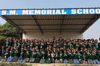 Prize distribution ceremony organized at BM Memorial School