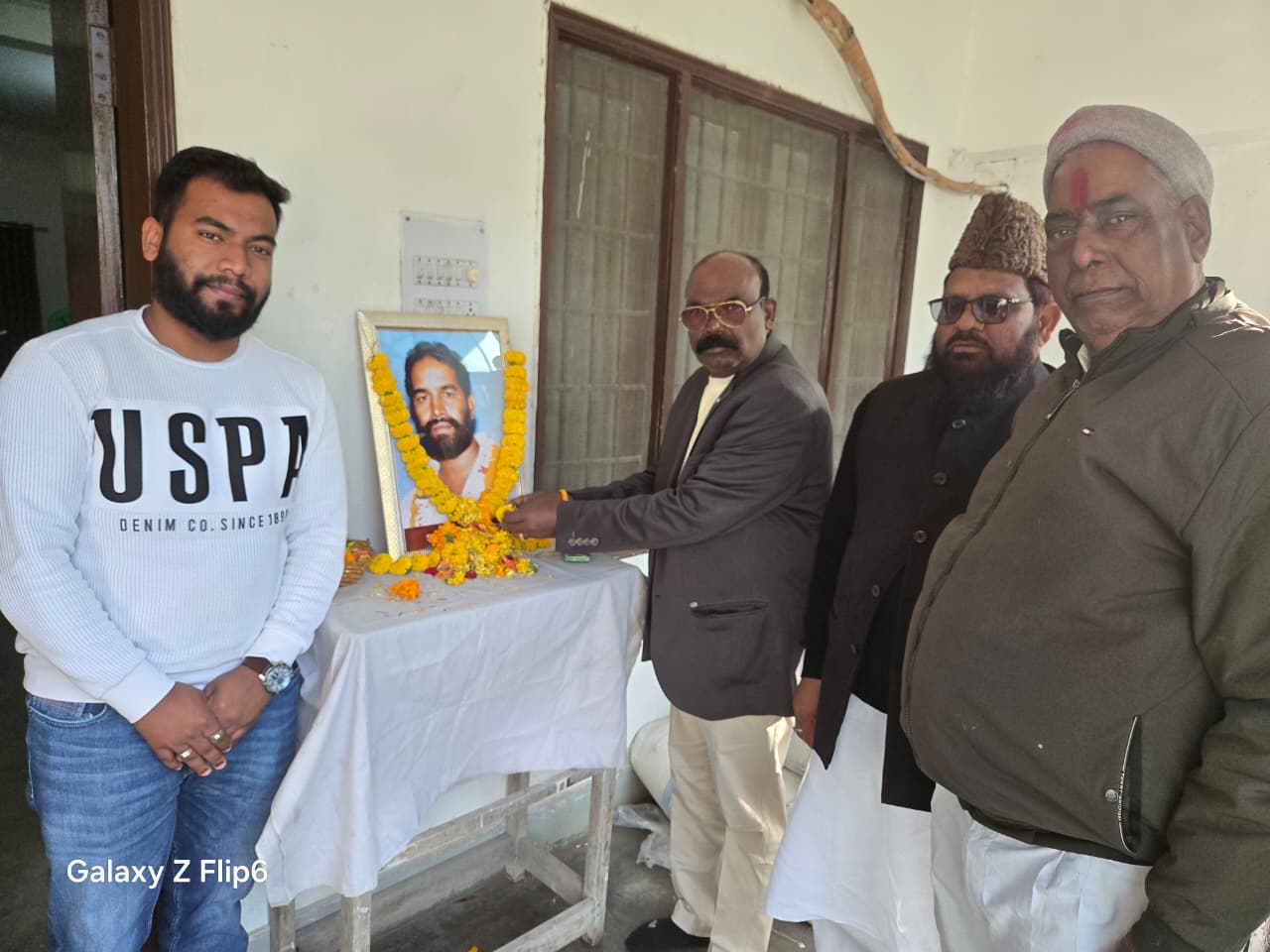 Sanjeev Bedia celebrated the birth anniversary of Nirmal Mahato