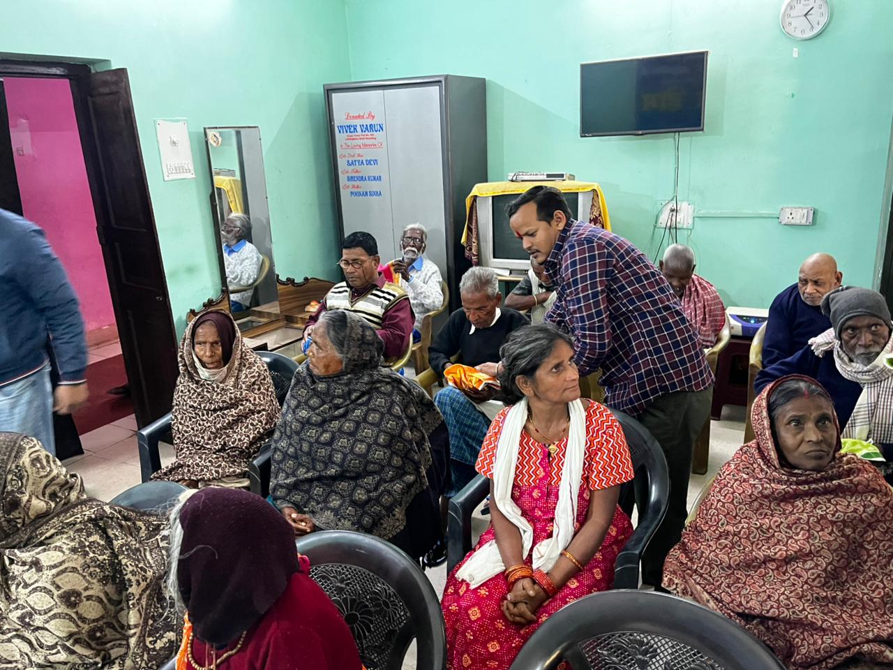 Shailesh Chandravanshi celebrated his birthday with the elderly at an old age home offering a message of service and compassion