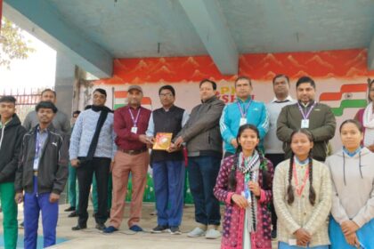 Subhash Chandra Thakur was honored on promotion to PM Shri 2 High School Kasmar