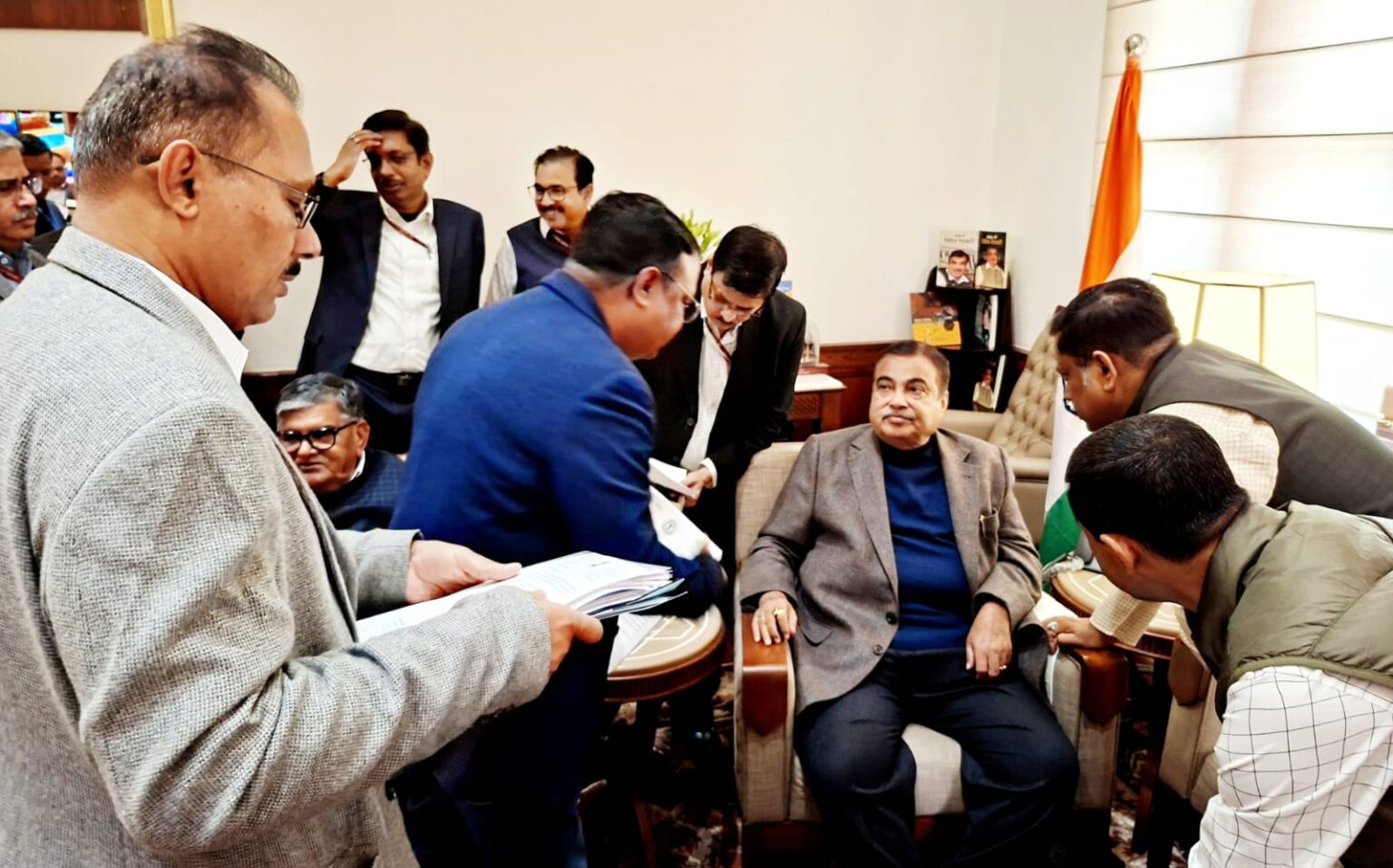 The MLA submitted a memorandum to Union Transport Minister Nitin Gadkari regarding irregularities against the six lane road construction agency