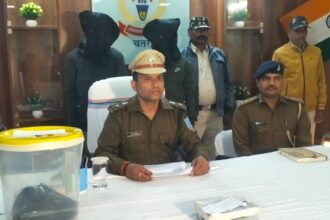 Two youths arrested with illegal opium