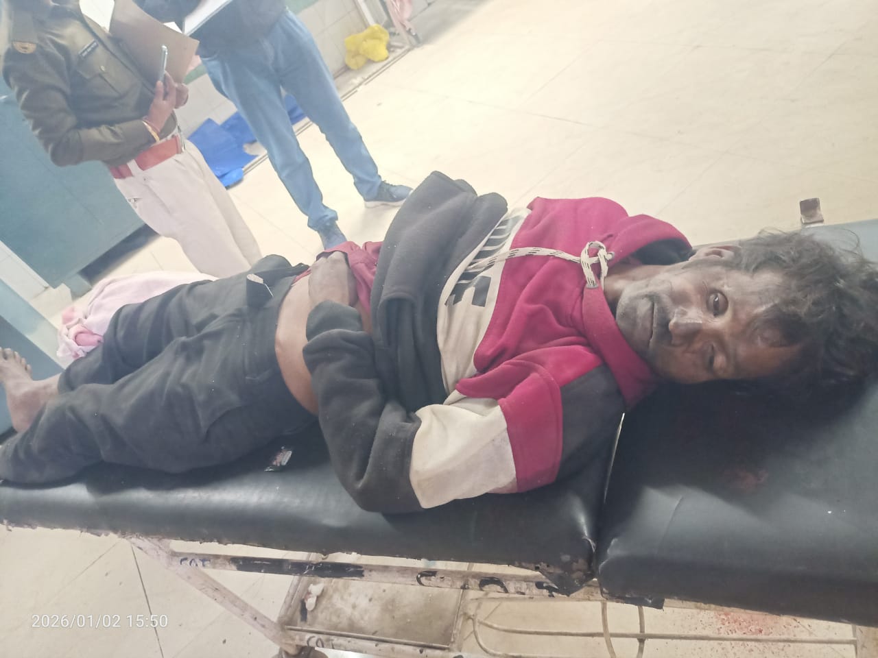 मंदरा पुलारीटांड में अज्ञात वाहन की टक्कर से साइकिल सवार की मौत, मृतक की शिनाख्त नहीं 1 A cyclist died after being hit by an unknown vehicle in Mandra Pularitand the deceased has not been identified