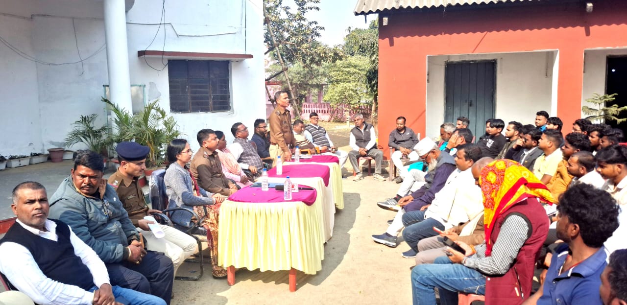 A peace committee meeting was held at Barkatha police station regarding the celebration of Saraswati Puja. Those spreading rumors on social media will be prosecuted