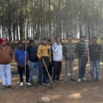 After 30000 tourists Netarhat witnessed a cleanliness drive with tourist spots being cleaned en masse