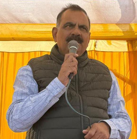 BJPs comments on Davos visit are petty politics Alok Kumar Dubey