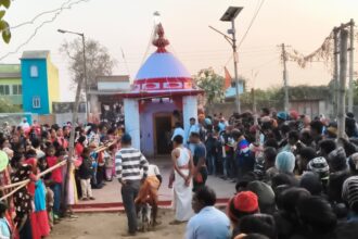 Baba Gadhve Sahebs annual puja and fair concluded with great pomp and show thousands of devotees paid obeisance