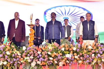 First batch of MBBS inaugurated at Netaji Subhash Medical College Chief Minister Hemant Soren attended