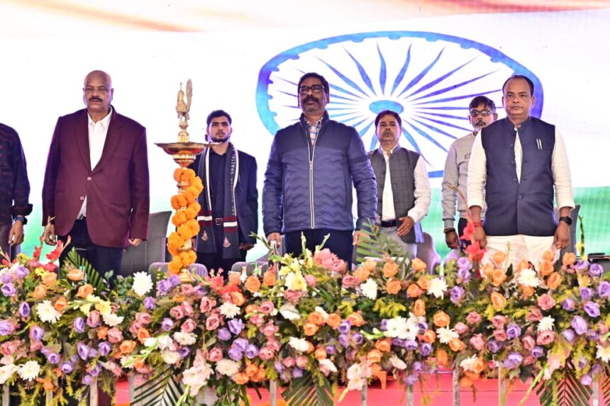 First batch of MBBS inaugurated at Netaji Subhash Medical College Chief Minister Hemant Soren attended