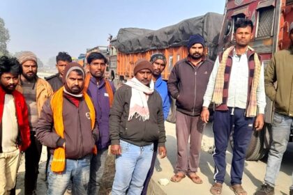 Gorhar police conducted a thorough inspection of coal laden vehicles. 32 trucks were inspected