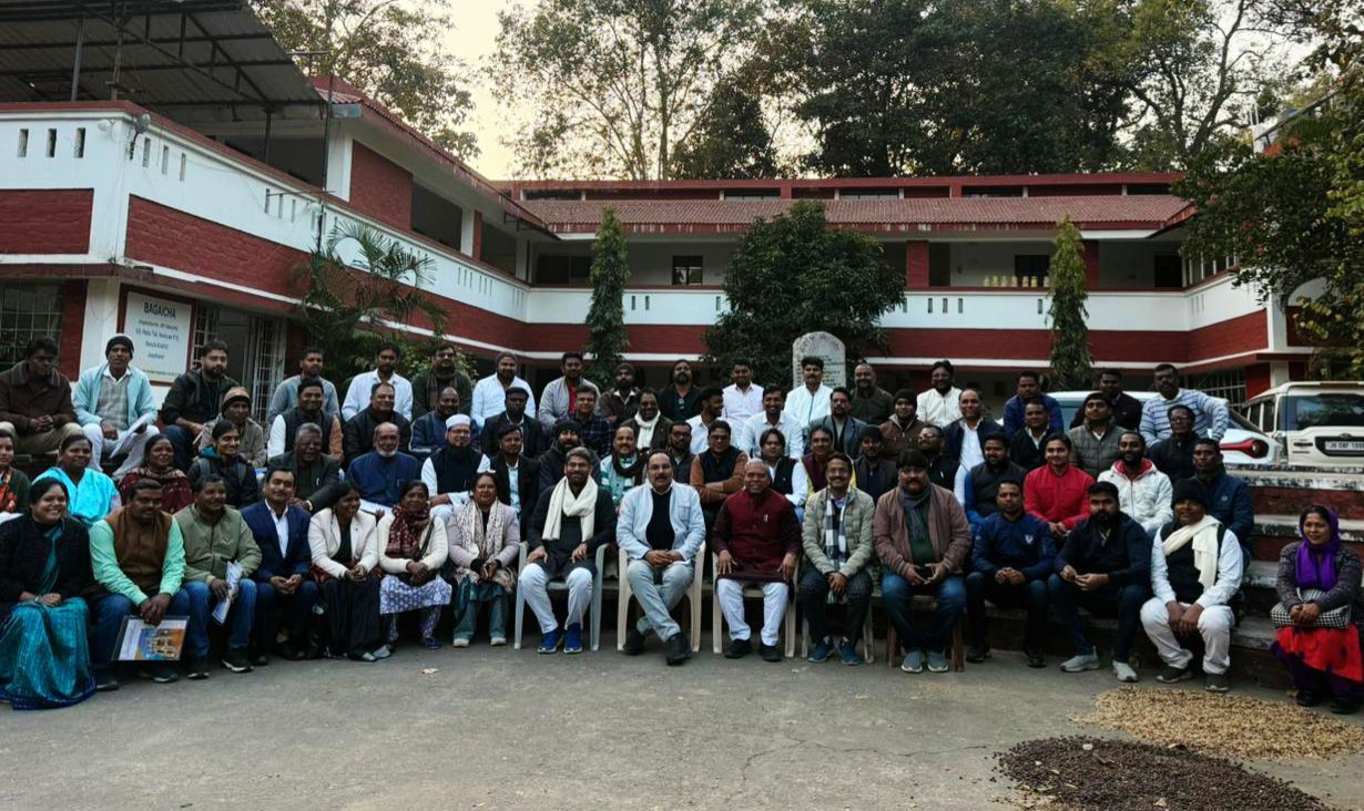 Hazaribagh Congress leaders participated in the PCCs SIR Master Training strengthening the partys election strategy