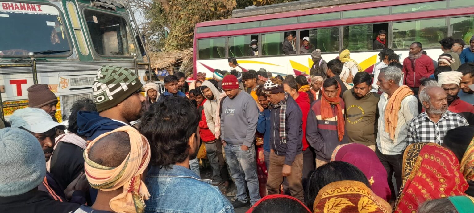 Horrific road accident on Dumka Bhagalpur main road Motorcyclist seriously injured