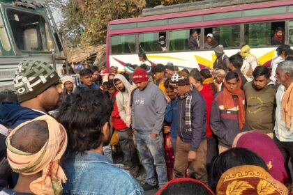 Horrific road accident on Dumka Bhagalpur main road Motorcyclist seriously injured