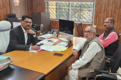 MLA Manoj Yadav takes a tough stand on Barhis rural laborers stranded in Karnataka writes a letter to the Deputy Commissioner