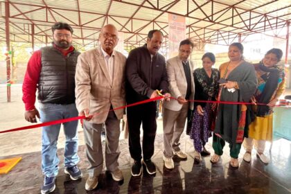 MLA inaugurated the 6 day acupressure health camp organized by Rotary Club of Hazaribagh Jagriti